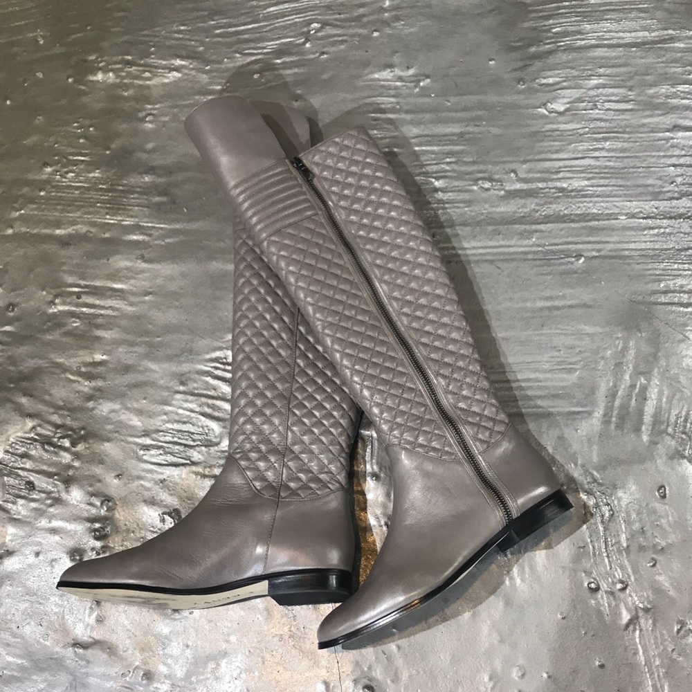 Renvy (Chanel -ish) gray quilted leather boots